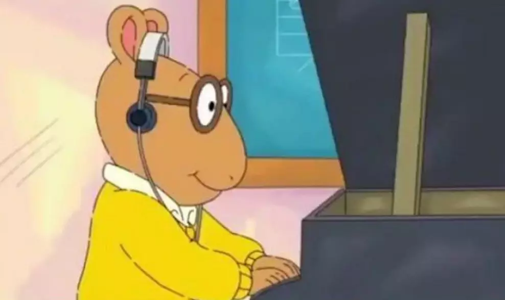 arthurs headphones meme image