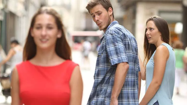 distracted boyfriend meme image