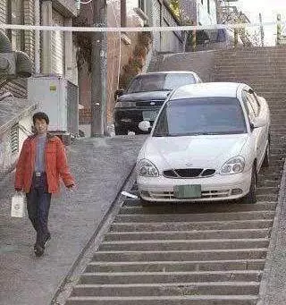 madam kim 김여사