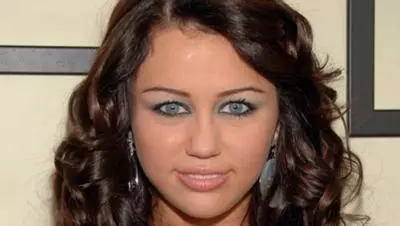 miley cyrus blue eyes